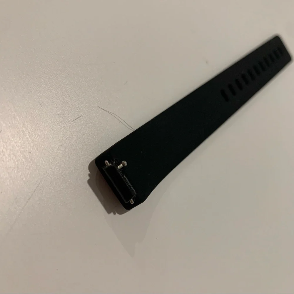 fitbit extra wrist